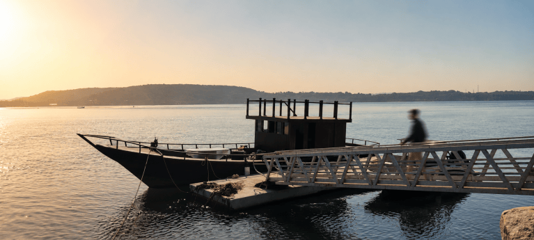 Sir Tuffy: Reimagining the River Boat as a Dining Experience